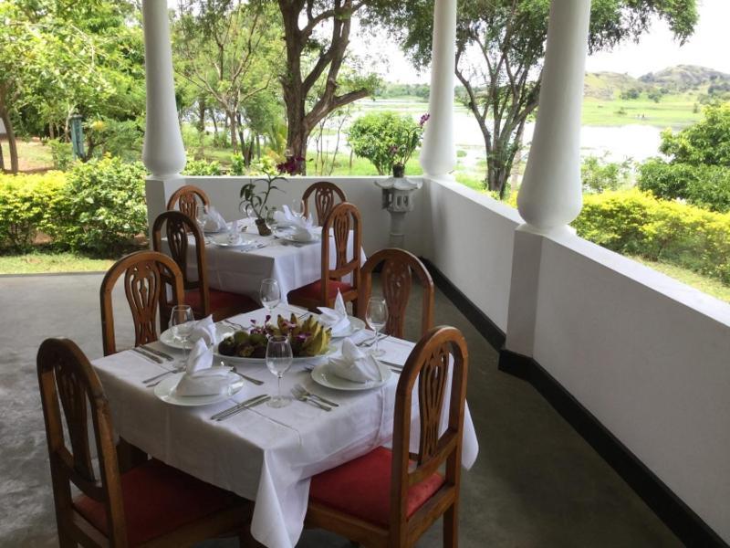 Aligama Cottage Talakolawela Dış mekan fotoğraf