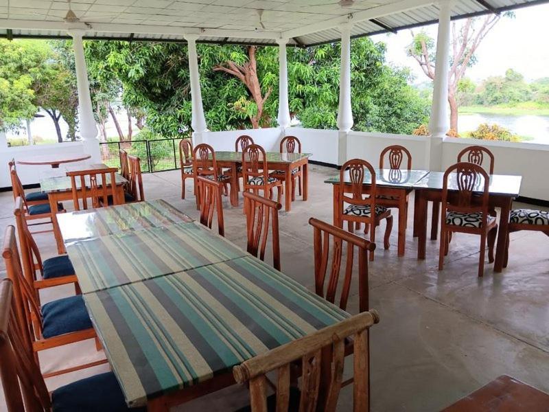 Aligama Cottage Talakolawela Dış mekan fotoğraf